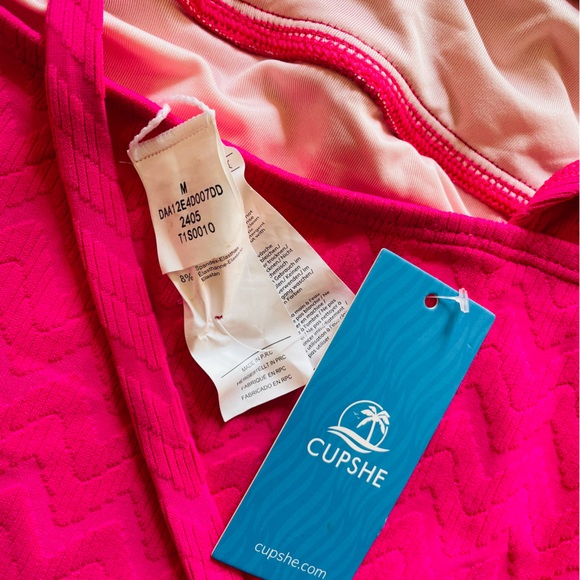 Women’s Cupshe Hot Pink Obe Piece Swim Suit Size M - Picture 4 of 6